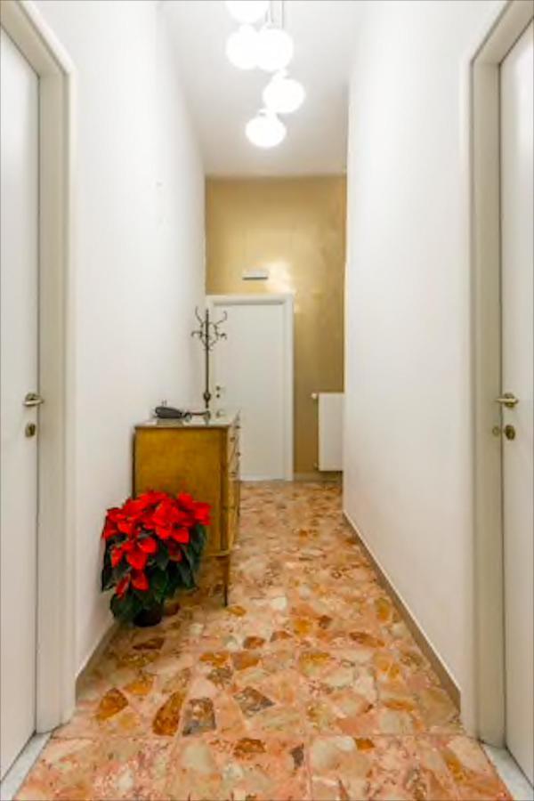 Sarah'S B&B Rzym Zewnętrze zdjęcie